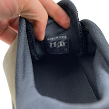 Load image into Gallery viewer, 2000 Oakley Shoe 2
