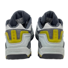 Load image into Gallery viewer, 1990s new balance all terrain 806
