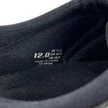 Load image into Gallery viewer, 2000 Oakley Flesh slip on
