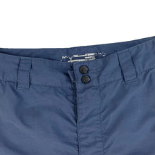 Load image into Gallery viewer, 2008 Oakley field shorts

