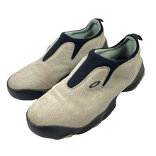 Load image into Gallery viewer, 2000s Oakley bottle cap flesh slip on UK8.5
