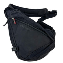 Load image into Gallery viewer, 2000s Victorinox sling bag
