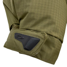 Load image into Gallery viewer, 2006 Oakley Hydro fuel 4 goose down puffa
