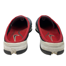 Load image into Gallery viewer, 2002 Nike air Soc Moc
