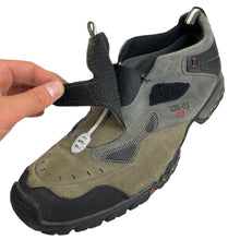 Load image into Gallery viewer, 2000s Clarks active air Gore-tex XCR
