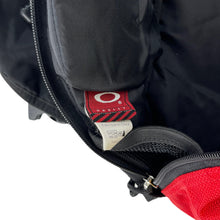 Load image into Gallery viewer, 2000 Oakley Sandbag sling

