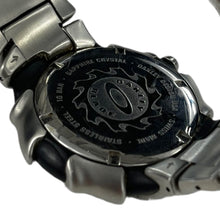 Load image into Gallery viewer, 2000s Oakley Blade Orbital brushed/ blue watch
