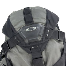 Load image into Gallery viewer, 2000s Oakley Small icon backpack

