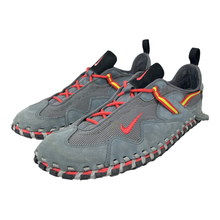 Load image into Gallery viewer, 2007 Nike ACG pocketknife watershoe
