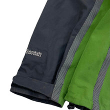 Load image into Gallery viewer, 2000s Mountain Hardwear Conduit softshell jacket
