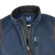 Load image into Gallery viewer, 2000s Gap deep pile vest
