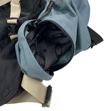 Load image into Gallery viewer, 2000s Oakley Small icon Backpack
