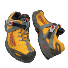 Load image into Gallery viewer, Teva terra wraptor XCR
