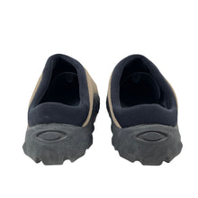 Load image into Gallery viewer, 2000s Oakley Bob mule
