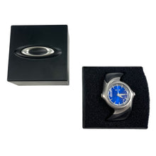 Load image into Gallery viewer, 2000 Oakley Crush 2.0 Watch Honed Blue Chrome
