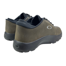Load image into Gallery viewer, 2000 Oakley Shoe 2
