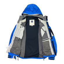 Load image into Gallery viewer, 2000s Gap technical snow jacket
