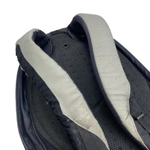 Load image into Gallery viewer, 2000 Nike epic hardshell backpack
