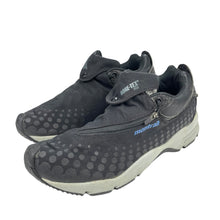 Load image into Gallery viewer, 2000s Montrail Gore-tex XCR zip trainers
