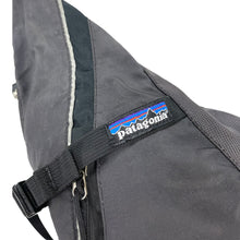 Load image into Gallery viewer, Patagonia Atom sling bag
