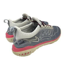 Load image into Gallery viewer, 2006 Nike Considered Humara
