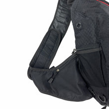 Load image into Gallery viewer, 2000s Oakley sandbag sling

