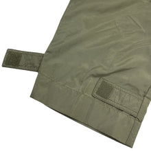 Load image into Gallery viewer, 2000s DKNY cargo pants
