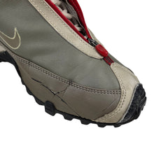 Load image into Gallery viewer, 2001 Nike ACG terra Contego
