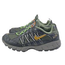 Load image into Gallery viewer, 2006 Nike Air Terra Humara
