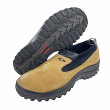 Load image into Gallery viewer, 2000s Salomon contragrip mules
