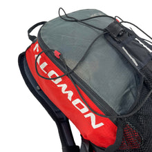 Load image into Gallery viewer, 2000 Salomon Day Backpack
