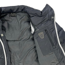 Load image into Gallery viewer, Oakley Sidewinder vented light puffer jacket
