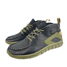 Load image into Gallery viewer, 2005 sample Nike Mowabb II considered
