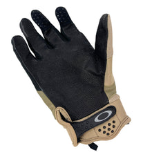 Load image into Gallery viewer, Oakley Factory pilot SI assault gloves
