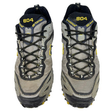 Load image into Gallery viewer, 1990s New Balance all terrain 804
