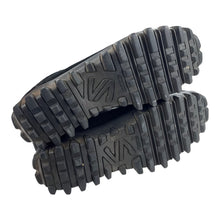 Load image into Gallery viewer, 2000 Salomon Contragrip Snow clog mule
