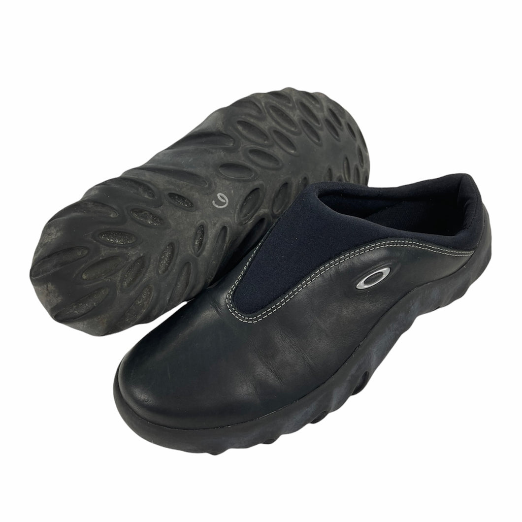 2000s Oakley mule slip ons