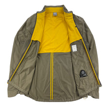 Load image into Gallery viewer, 2010 Nike+fit jacket Air flow jackets
